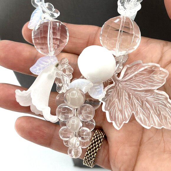 Vintage Bigal French Lucite Grapes Leaves Angel's Trumpet Collar Necklace 15" - Picture 7 of 9